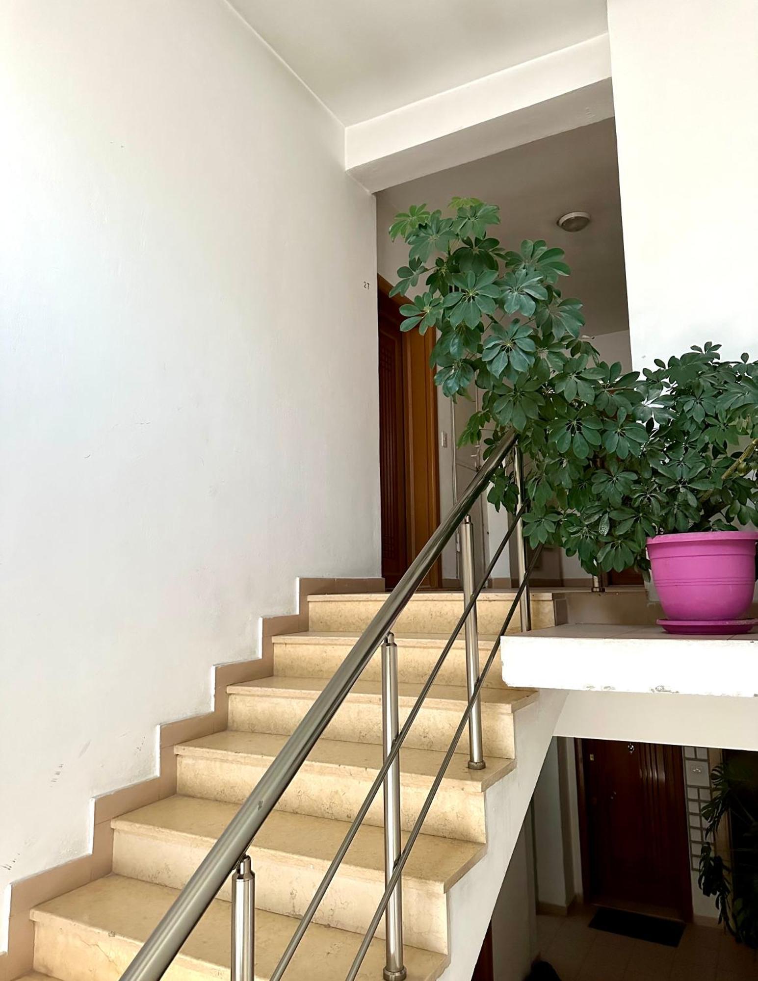 Skyview Oasis Premium Apartment Tirana Exterior foto