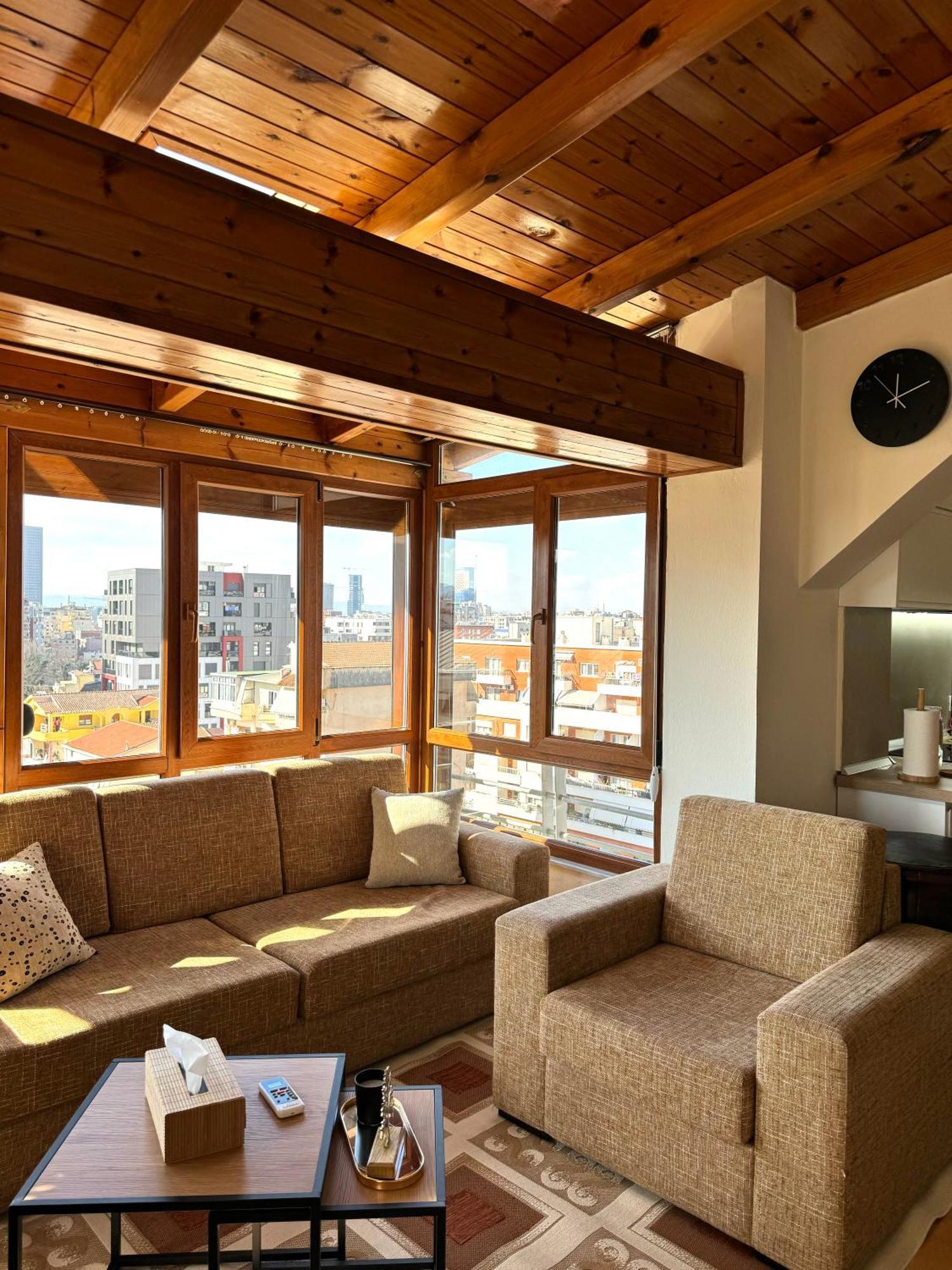 Skyview Oasis Premium Apartment Tirana Exterior foto